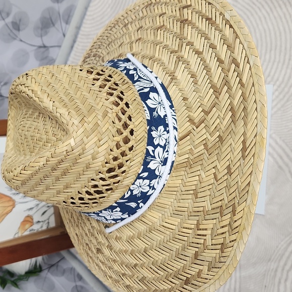 Natural Rush Straw Hat - Picture 4 of 7